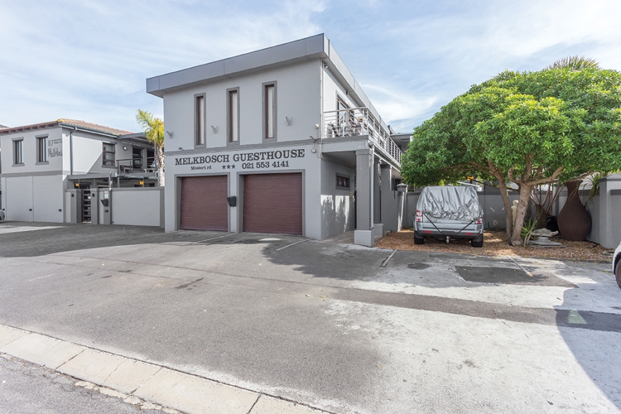 8 Bedroom Property for Sale in Melkbosstrand Central Western Cape